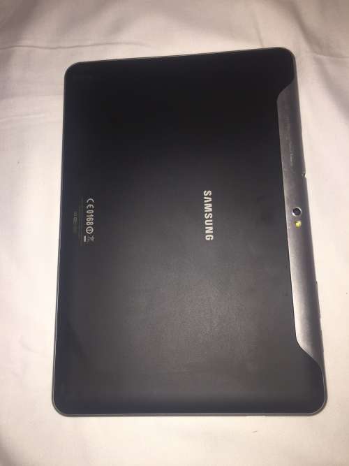 Samsung GT-P7500